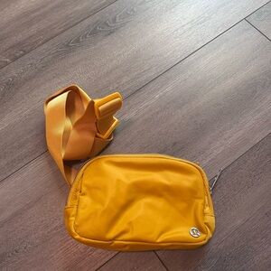 lululemon 1l belt bag